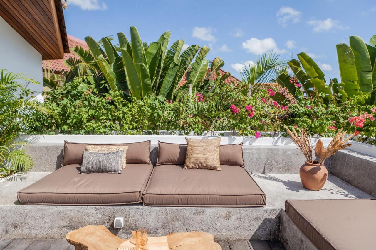Beyond Bespoke Villas Семиньяк Экстерьер фото