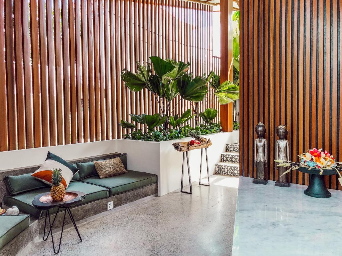 Beyond Bespoke Villas Семиньяк Экстерьер фото